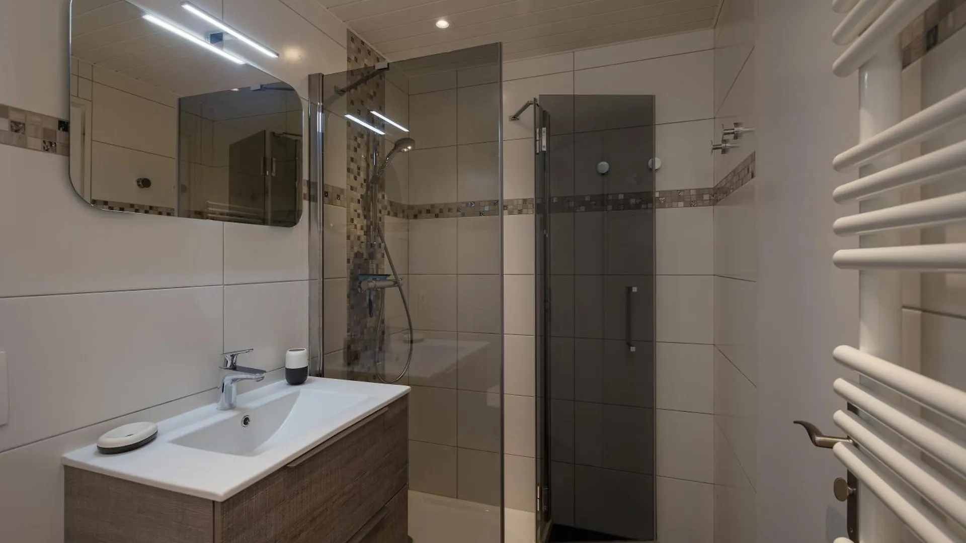Residence Le Chardonnet G - Happy Rentals Chamonix Apartment